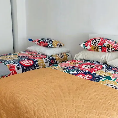 ホームステイ Goscinne U Rodziny ウェバ